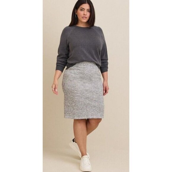 Torrid Skirt Womens 5X Gray Marled Studio Midi Double Knit Pencil Slit Pull On - Picture 11 of 11